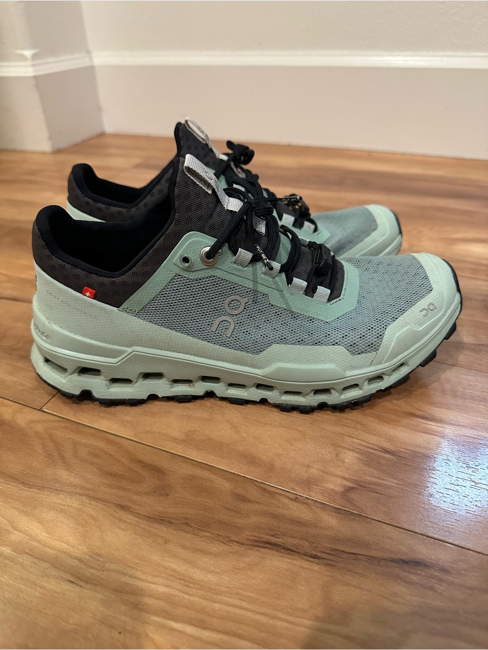 On Cloudultra Moss Eclipse Women’s Size 7 Trail Running Shoes
